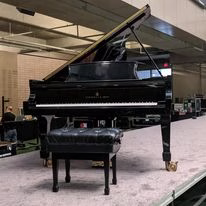 piano on stage
